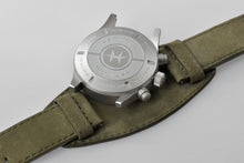 Carica l'immagine nel visualizzatore di Gallery, KHAKI FIELD AUTO CHRONO Carica automatica 44mm H71706830