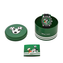 Carica l'immagine nel visualizzatore di Gallery, Orologio Disney x Fossil Mickey Mouse Soccer in edizione limitata