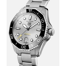 Load image into Gallery viewer, TAG HEUER AQUARACER PROFESSIONAL 300
