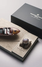 Carica l'immagine nel visualizzatore di Gallery, Frederique Constant Runabout Automatic Gmt FC-350RBR5B6

