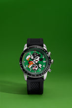 Carica l&#39;immagine nel visualizzatore di Gallery, Orologio Disney x Fossil Mickey Mouse Soccer in edizione limitata

