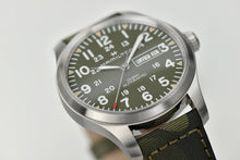 Load image into Gallery viewer, KHAKI FIELD DAY DATE AUTO Carica automatica | 42mm | H70535061
