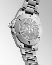 Carica l'immagine nel visualizzatore di Gallery, LONGINES Hydroconquest L3.769.4.96.6

