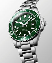 Carica l'immagine nel visualizzatore di Gallery, LONGINES Hydroconquest -

