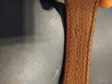 Carica l'immagine nel visualizzatore di Gallery, cinturino in pelle Ulysse Nardin

