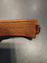 Carica l'immagine nel visualizzatore di Gallery, cinturino in pelle Ulysse Nardin
