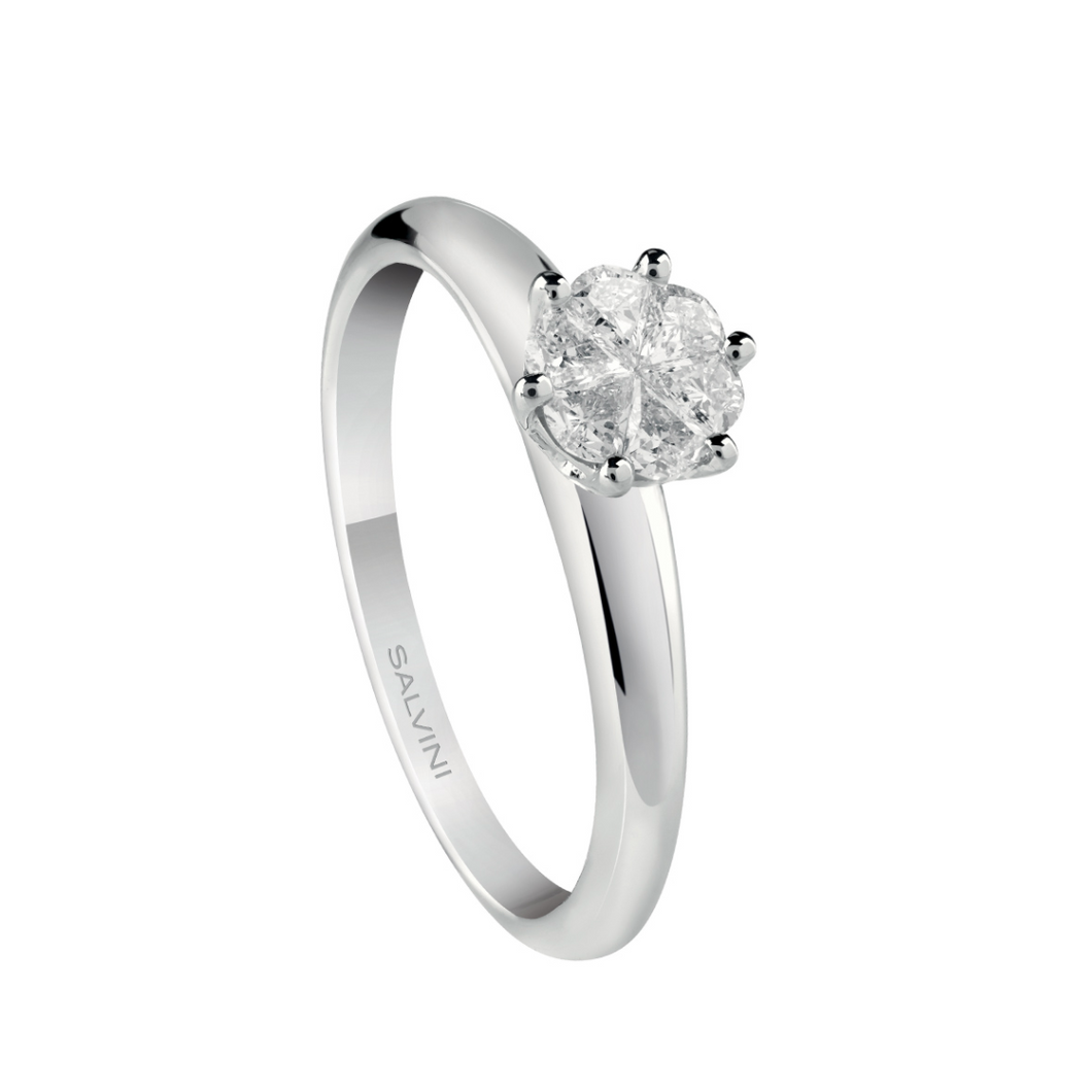 Petal Cut Solitaire 