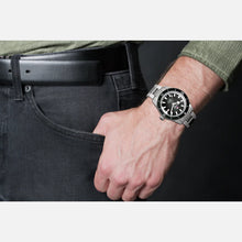 Carica l&#39;immagine nel visualizzatore di Gallery, RADO Captain Cook
