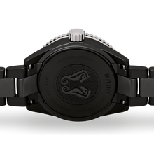 Carica l&#39;immagine nel visualizzatore di Gallery, Captain Cook High-Tech Ceramic Diver
