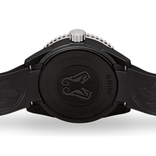 Load image into Gallery viewer, Captain Cook High-Tech Ceramic Diver
